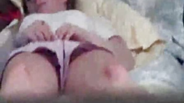 Ashley Adams manggihan naon badag cock sex karasaeun kawas