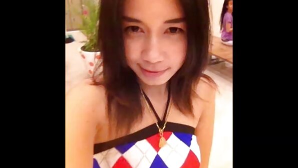 Guy cheats on tunangan jeung nya alus-pilari stepsister Euro